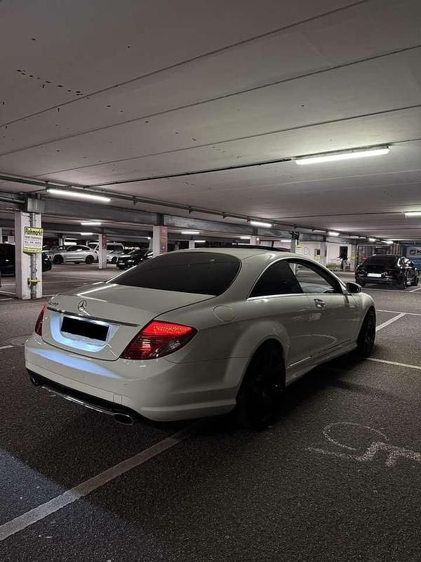 Gebraucht Mercedes CL500 387 PS (284 kW) 2007 Weiß Coupé