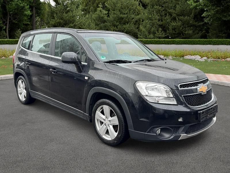 Gebraucht Chevrolet Orlando 140 PS (102 kW) 2011 Van / Kleinbus