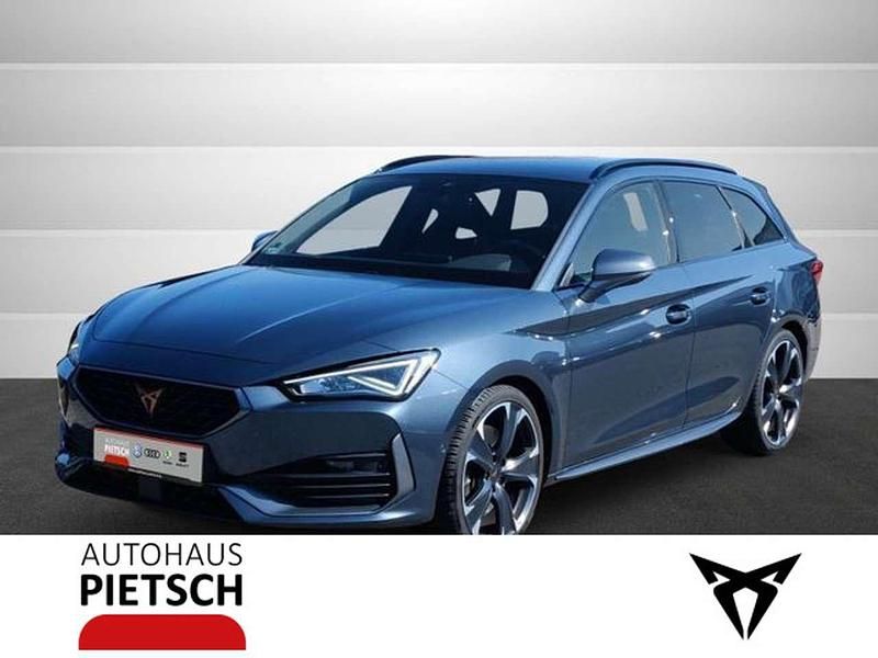 Magnetic grau Gebraucht 2022 Cupra Leon VZ Kombi | 31.550 € (Fairer Preis) - Bild 1/4