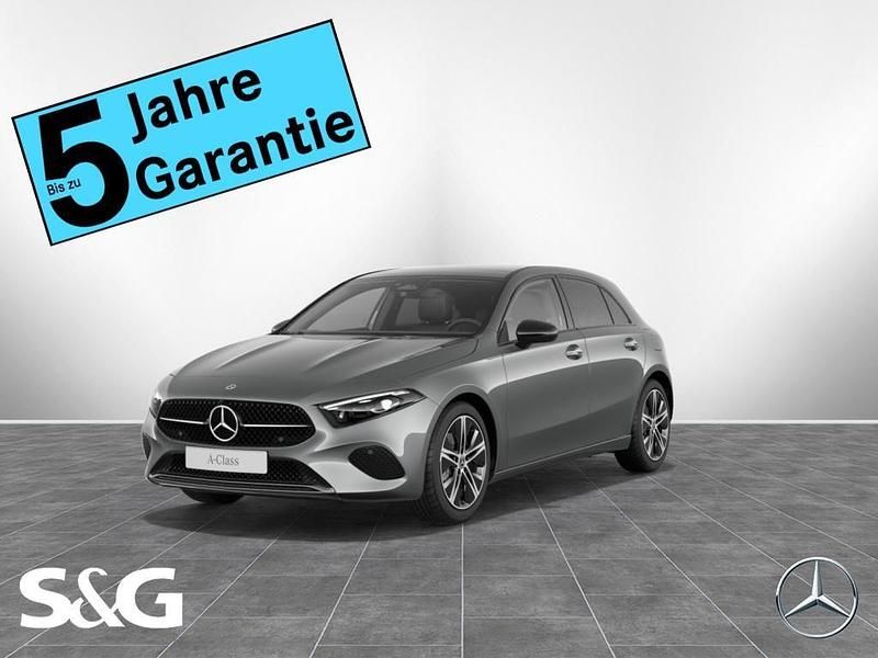 Grau Gebraucht 2025 Mercedes A200 Progressive Limousine | 36.499 € (Teuer) - Bild 1/4