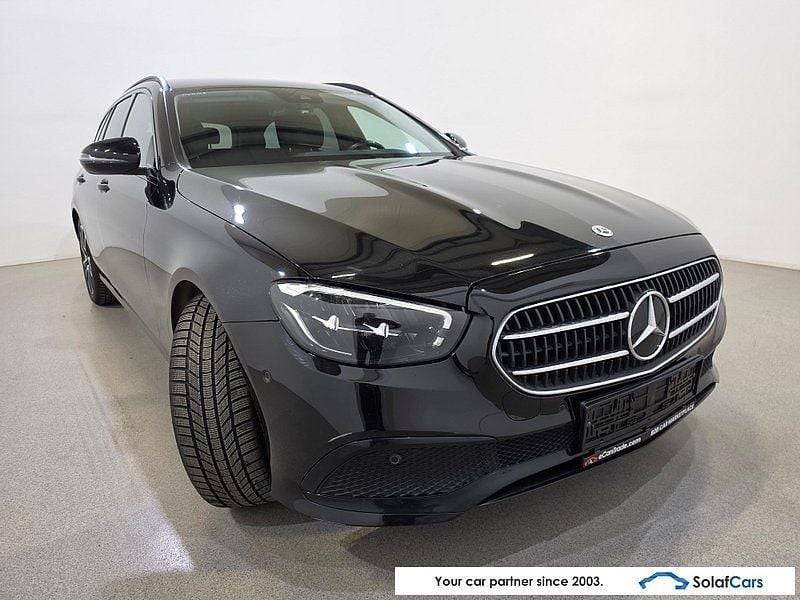 Usado Mercedes E200 Avantgarde 160 CV (117 kW) 2022 Negro Berlina