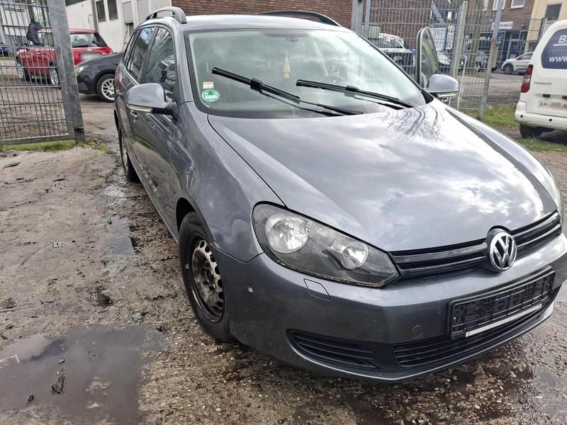 Gebraucht VW Golf VI 105 PS (77 kW) 2010 Grau Kleinwagen