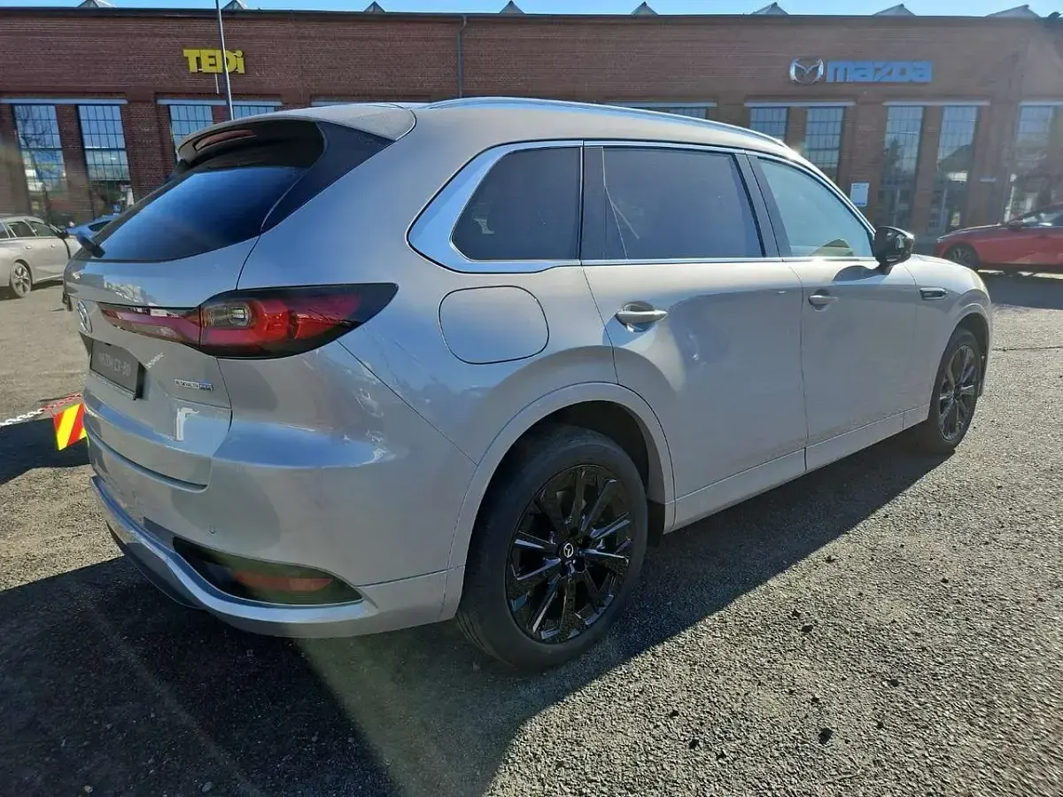 Neu Mazda CX-80 Homura-Line 328 PS (241 kW) 2026 Platiniumquartzmetallic SUV