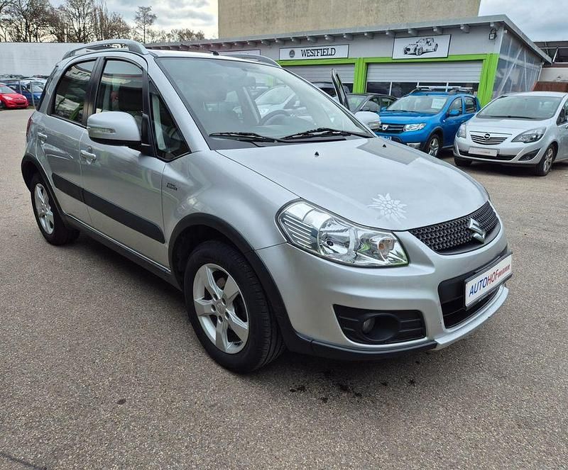 Gebraucht Suzuki SX4 120 PS (88 kW) 2014 Silber SUV