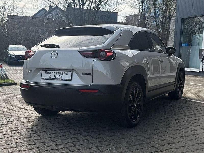 Gebraucht Mazda MX30 Makoto 106 kW (145 PS) 2023 Weiß SUV