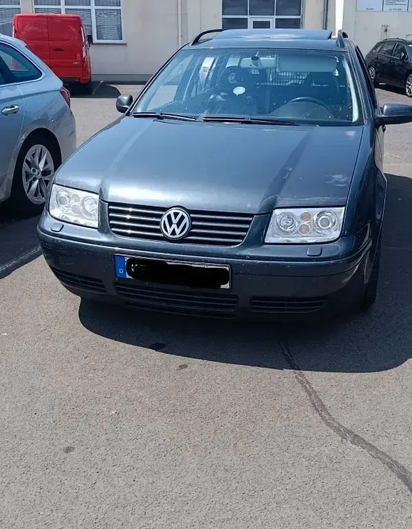 Gebraucht VW Bora Highline 150 PS (110 kW) 2000 Grau Kombi
