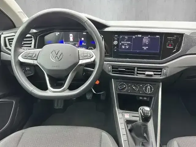 Gebraucht VW Taigo Life 116 PS (85 kW) 2025 Rauchgrau metallic (metallic) SUV