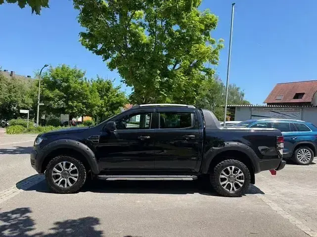 Używany Ford Ranger Wildtrack 200 KM (147 kW) 2017 Czarny Pickup