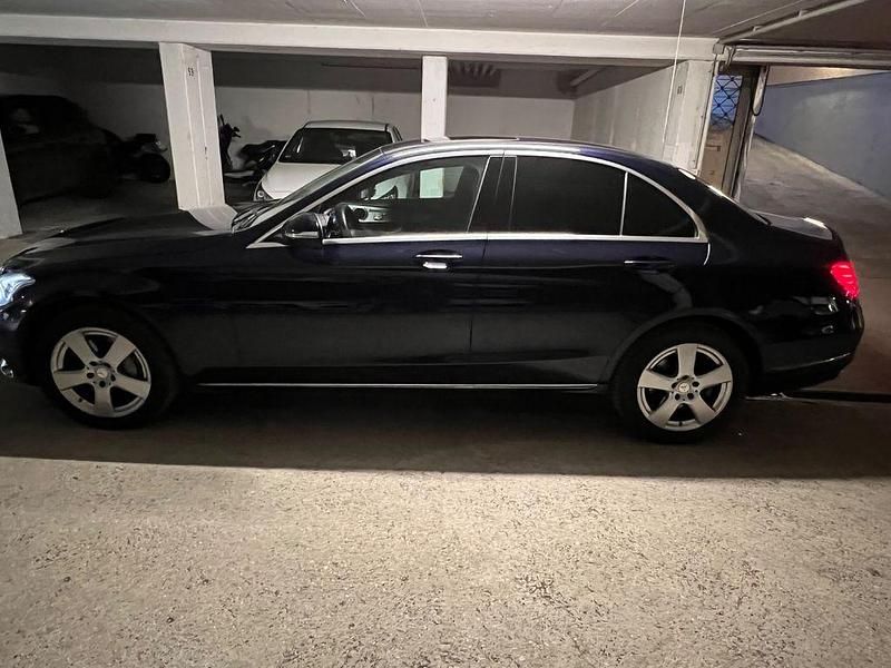 Gebraucht Mercedes C250 Avantgarde 211 PS (155 kW) 2015 Blau Limousine