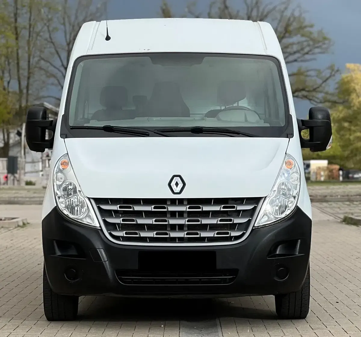 Used Renault Master 125 HP (91 kW) 2014 White Van