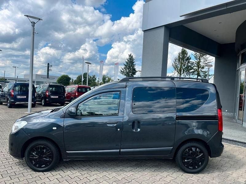 Gebraucht Dacia Dokker Lauréate 116 PS (85 kW) 2016 Grau Van / Kleinbus
