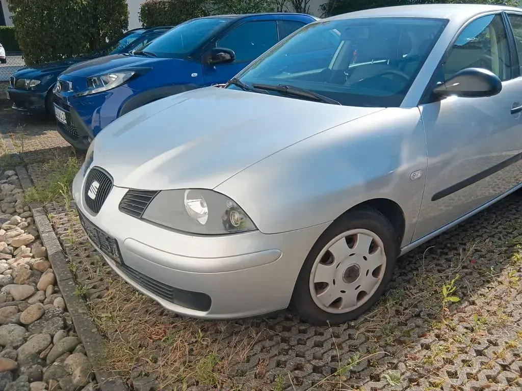 Gebraucht Seat Ibiza Sport 75 PS (55 kW) 2002 Silber Kleinwagen