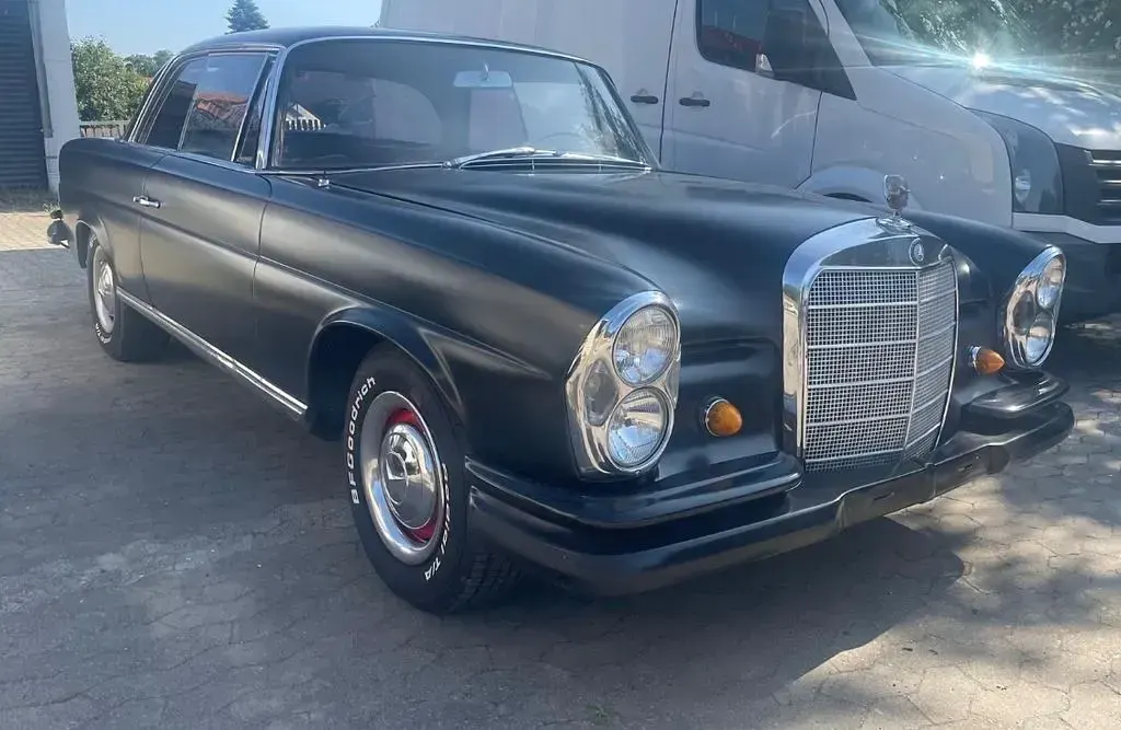 Gebraucht Mercedes 250 SE 150 PS (110 kW) 1966 Schwarz Coupé