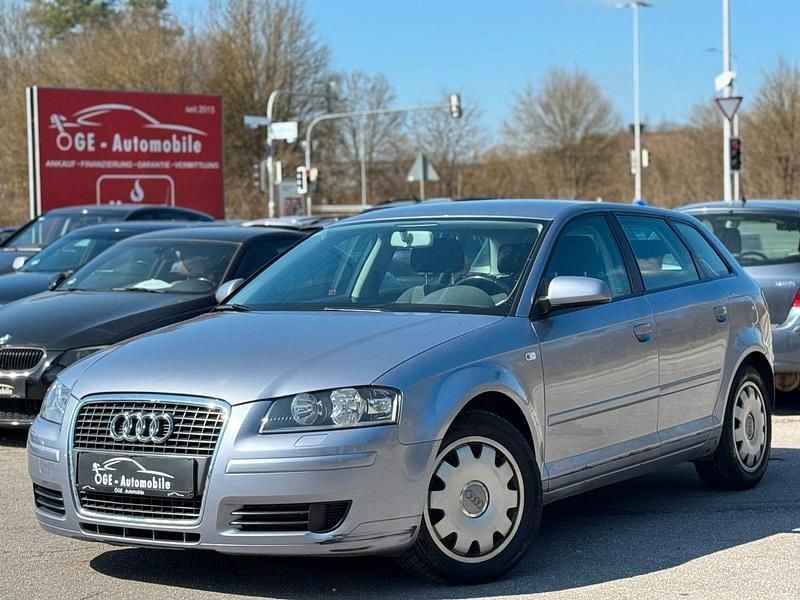 Silber Gebraucht 2006 Audi A3 Sportback Attraction Kleinwagen | 2.450 € (Guter Preis) - Bild 1/4