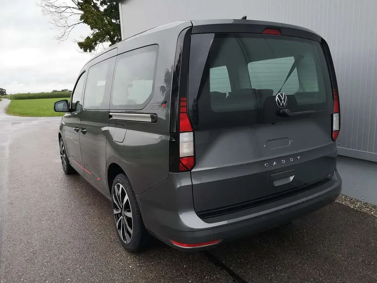 Nowe VW Caddy Sport 122 KM (89 kW) 2025 Szary Minivan