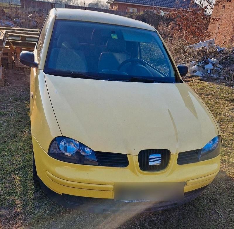 Second-hand Seat Arosa 65 CP (47 kW) 2004 Galben Hatchback
