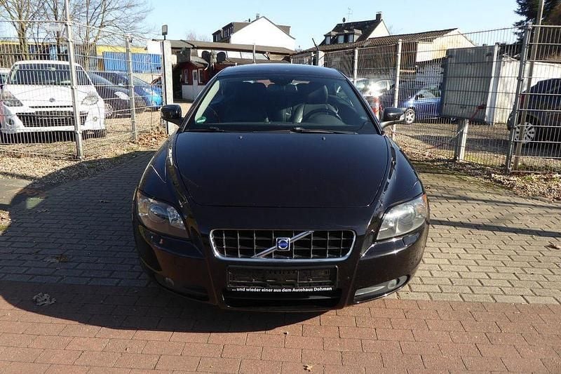 Gebraucht Volvo C70 Summum 179 PS (131 kW) 2009 Schwarz Cabrio