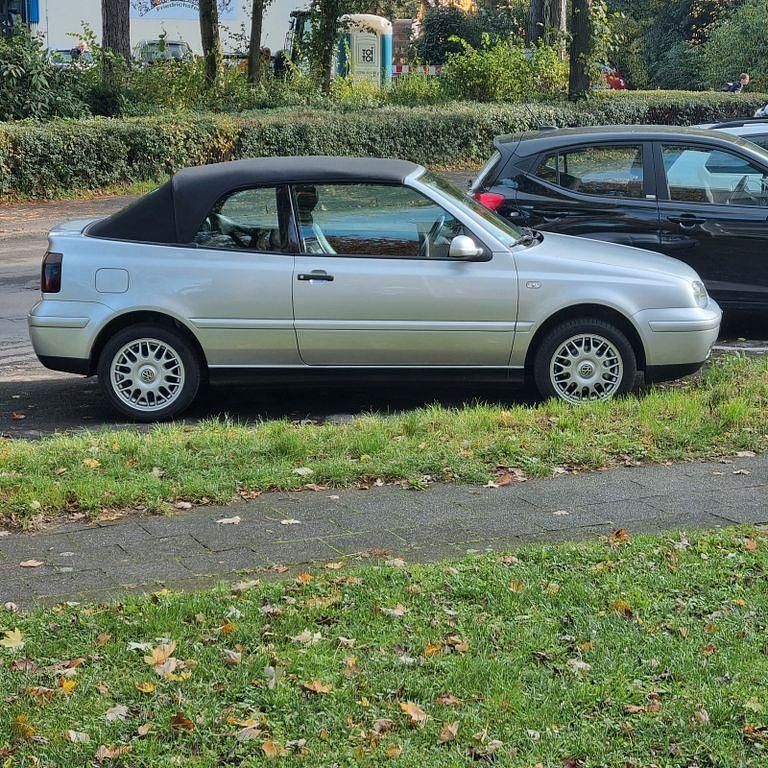 Gebraucht VW Golf Cabriolet Edition 116 PS (85 kW) 2002 Silber Cabrio