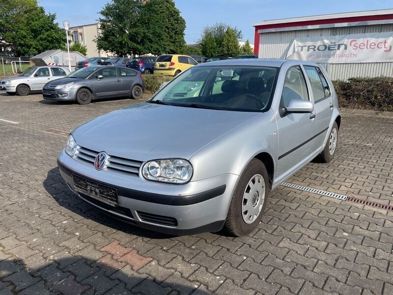 Silber Gebraucht 2001 VW Golf IV Limousine | 3.980 € (Teuer) - Bild 1/4