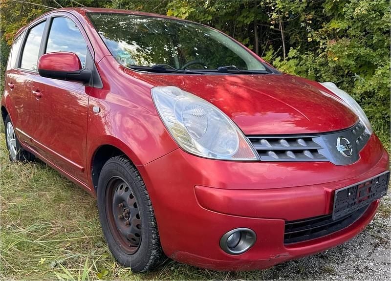 Gebraucht Nissan Note 88 PS (64 kW) 2008 Rot Kleinwagen