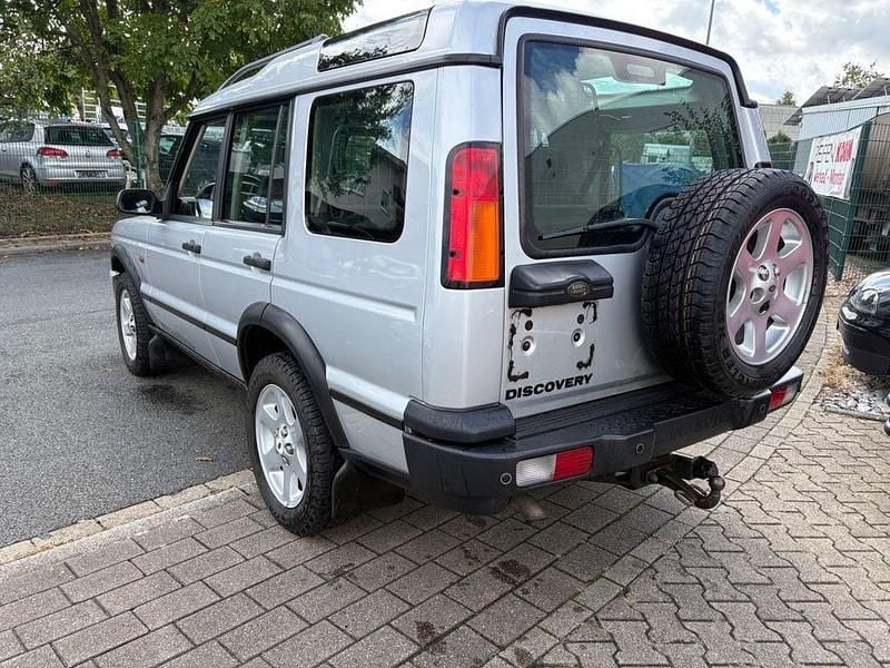 Gebraucht Land Rover Discovery 2 139 PS (102 kW) 2002 Silber SUV