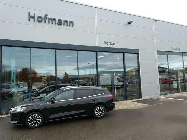 Schwarz Gebraucht 2025 Ford Focus Limousine | 19.950 € (Superpreis) - Bild 1/4