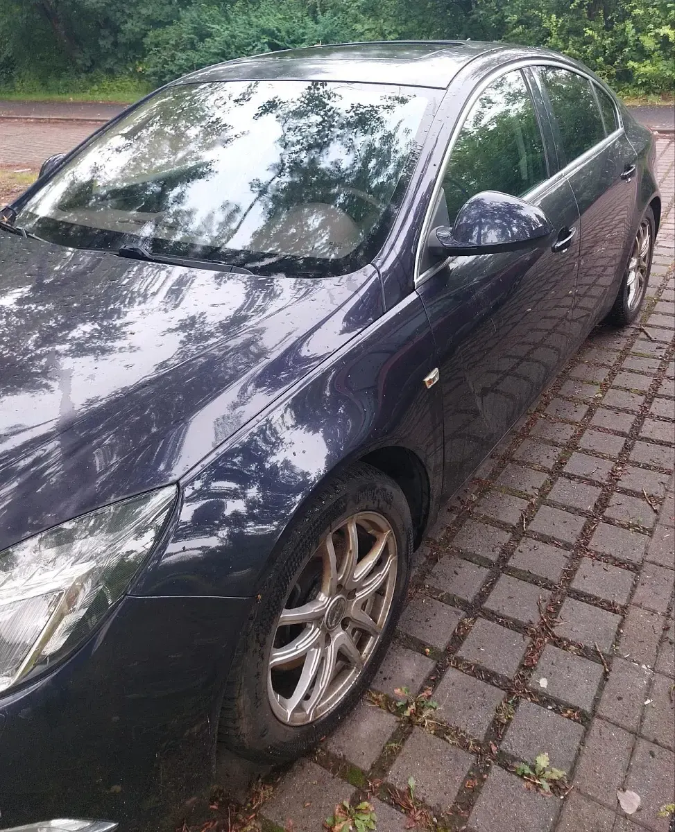 Gebraucht Opel Insignia 179 PS (131 kW) 2013 Blau Limousine