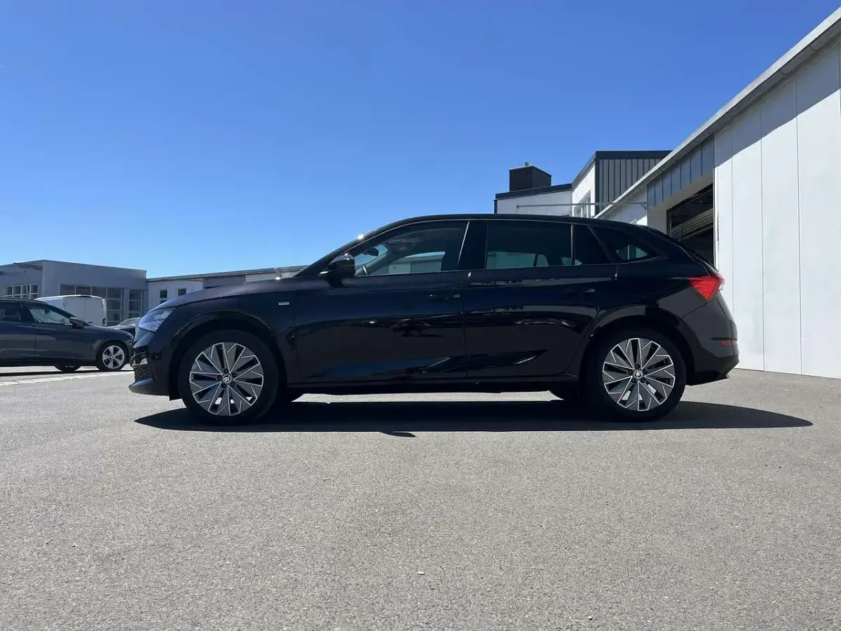 Gebraucht Skoda Scala Tour 110 PS (80 kW) 2023 Schwarz Kleinwagen