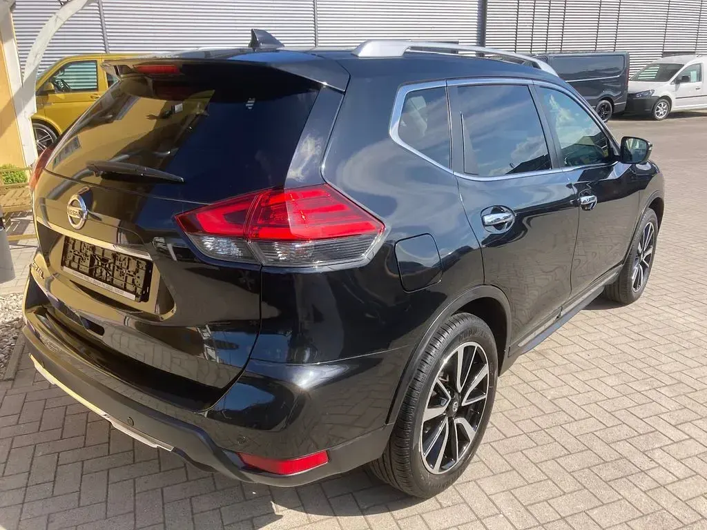 Gebraucht Nissan X-Trail Tekna 163 PS (119 kW) 2018 Schwarz SUV