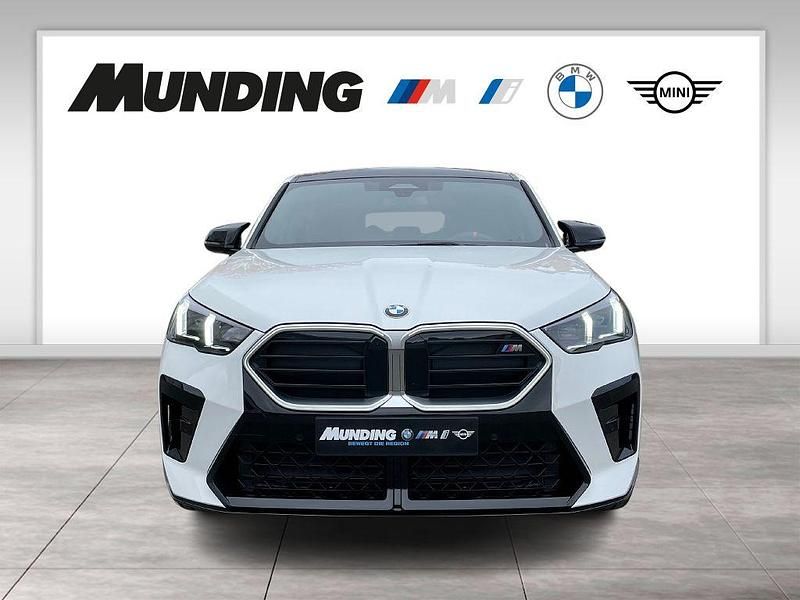 Neu BMW X2 Performance 300 PS (220 kW) 2025 Weiß SUV