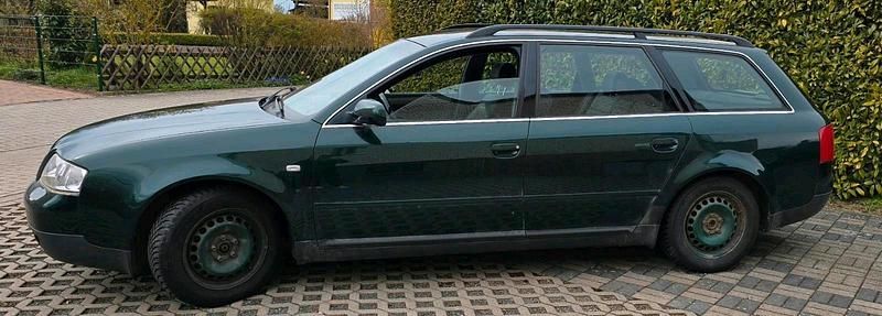 Usata Audi A6 150 CV (110 kW) 1999 Verde Station wagon