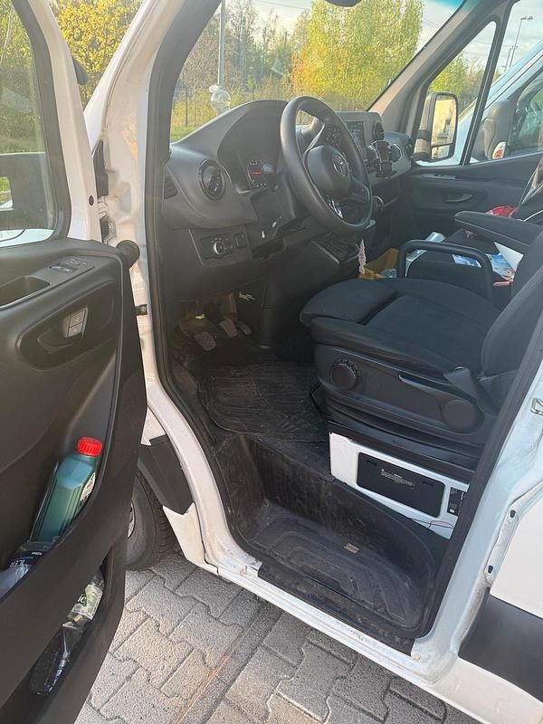 Gebraucht Mercedes Sprinter 163 PS (119 kW) 2020 Weiß Van