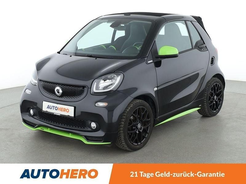 Schwarz Gebraucht 2016 Smart ForTwo Cabrio Prime Cabrio | 15.990 € (Fairer Preis) - Bild 1/3