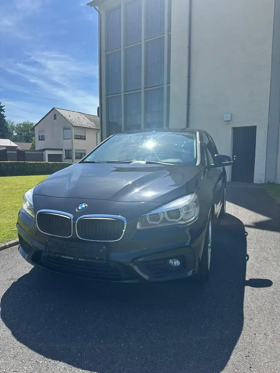 Gebraucht BMW 225 231 PS (169 kW) 2015 Schwarz Kombi