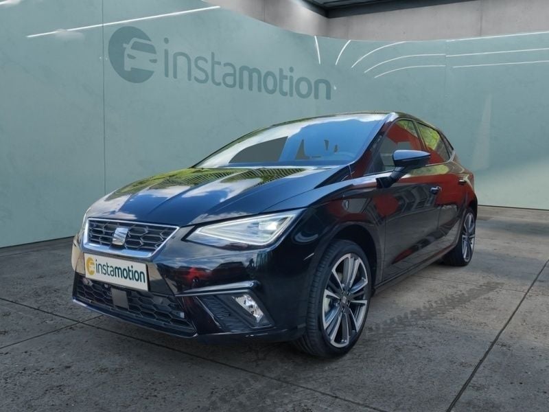 Schwarz Gebraucht 2024 Seat Ibiza CONNECT Limousine | 23.899 € (Teuer) - Bild 1/4