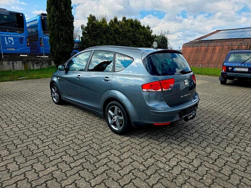 Gebraucht Seat Altea 125 PS (91 kW) 2015 Silber Kombi