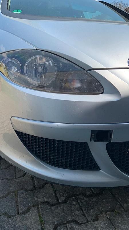 Gebraucht Seat Altea Fresh 102 PS (75 kW) 2005 Silber Van / Kleinbus