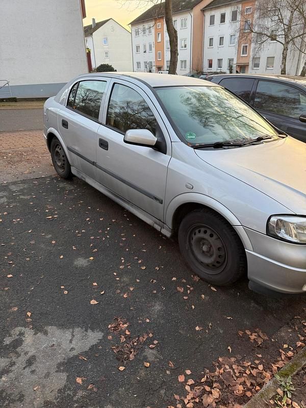 Gebraucht Opel Astra 101 PS (74 kW) 2001 Grau Kleinwagen