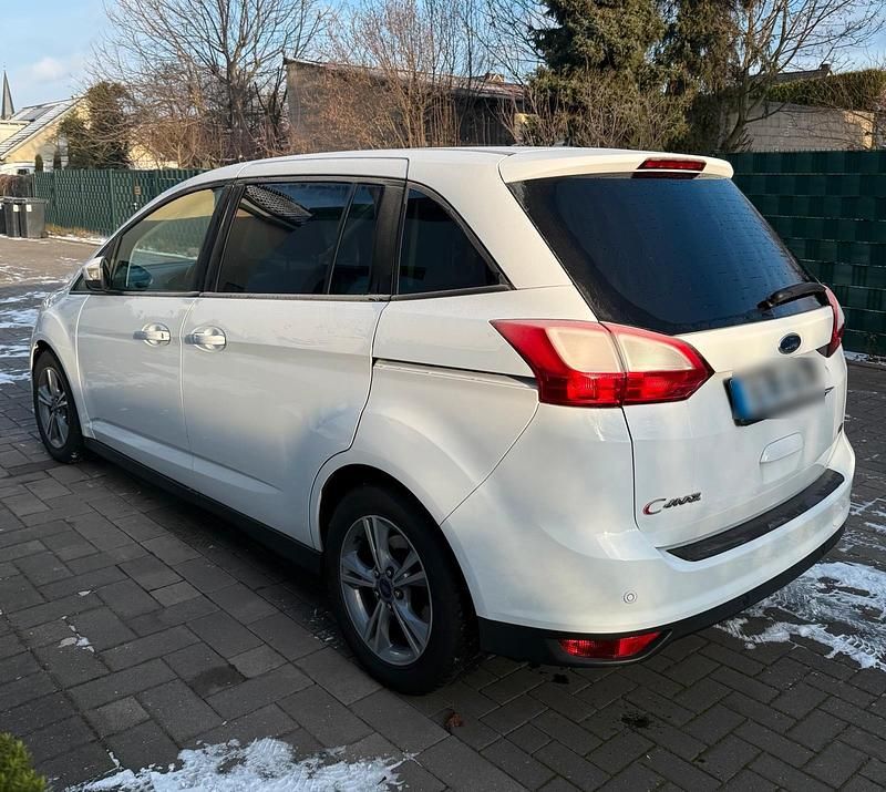 Gebraucht Ford Grand C-Max 125 PS (91 kW) 2015 Weiß Van / Kleinbus
