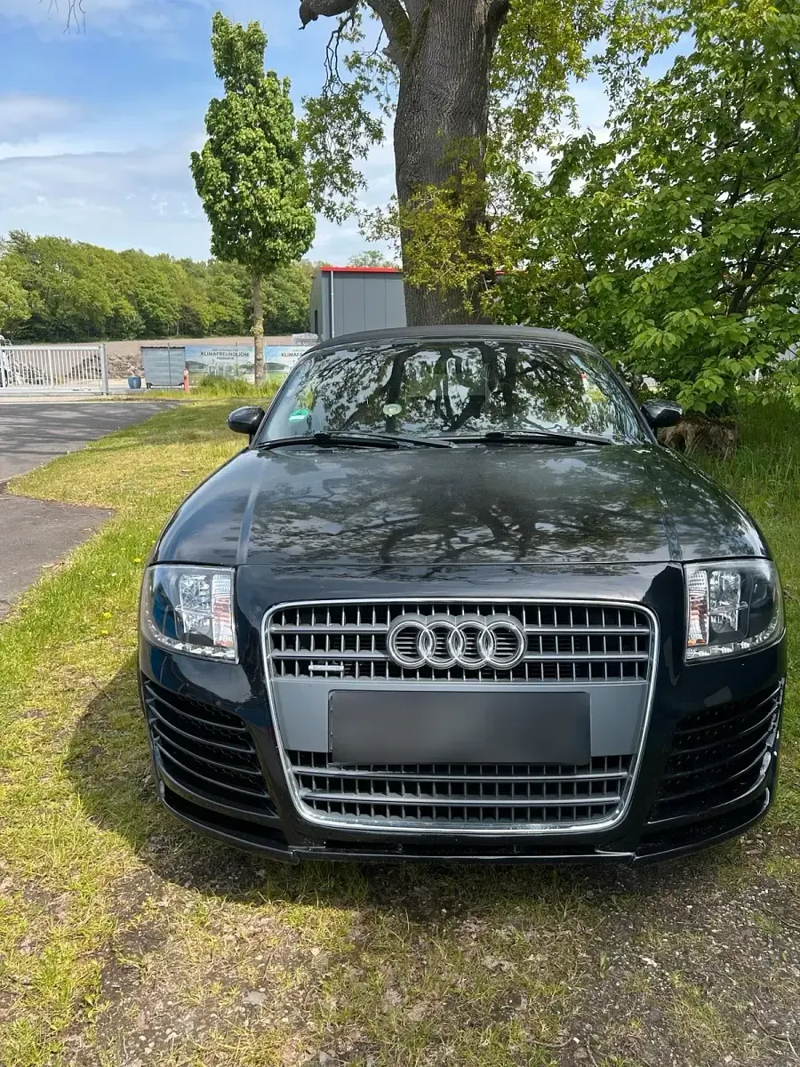 Gebraucht Audi TT Roadster 180 PS (132 kW) 2000 Schwarz Cabrio