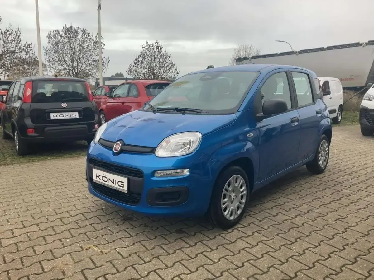 Neu Fiat Panda 69 PS (50 kW) 2025 Italia blau dach schwarz (blau Kleinwagen