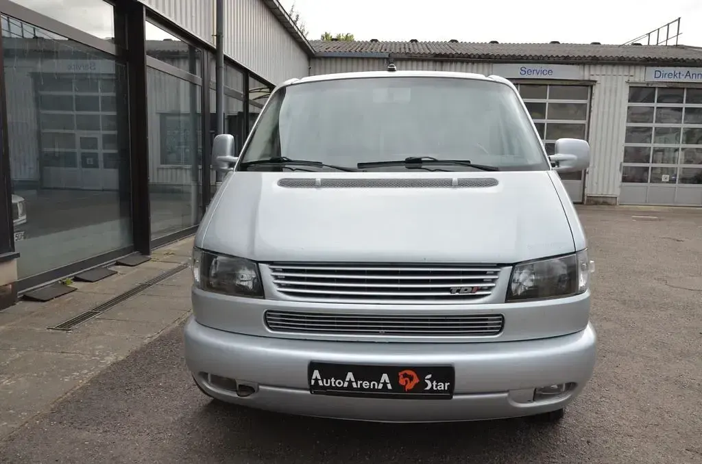 Gebraucht VW T4 151 PS (111 kW) 2001 Silbermetalic Van