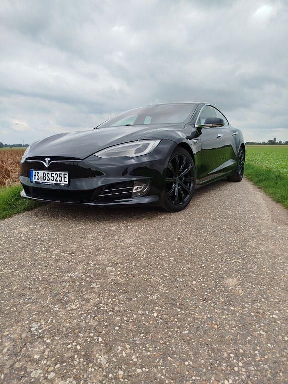 Gebraucht 2017 Tesla Model S Limousine | 21.950 € (Guter Preis) - Bild 1/4