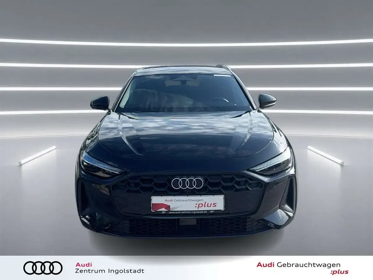 Gebraucht Audi A5 Sport 204 PS (150 kW) 2025 Mythosschwarz metallic Kombi