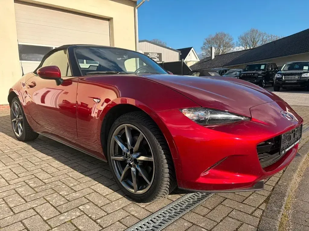 Gebraucht Mazda MX5 Selection 184 PS (135 kW) 2023 Rot Cabrio