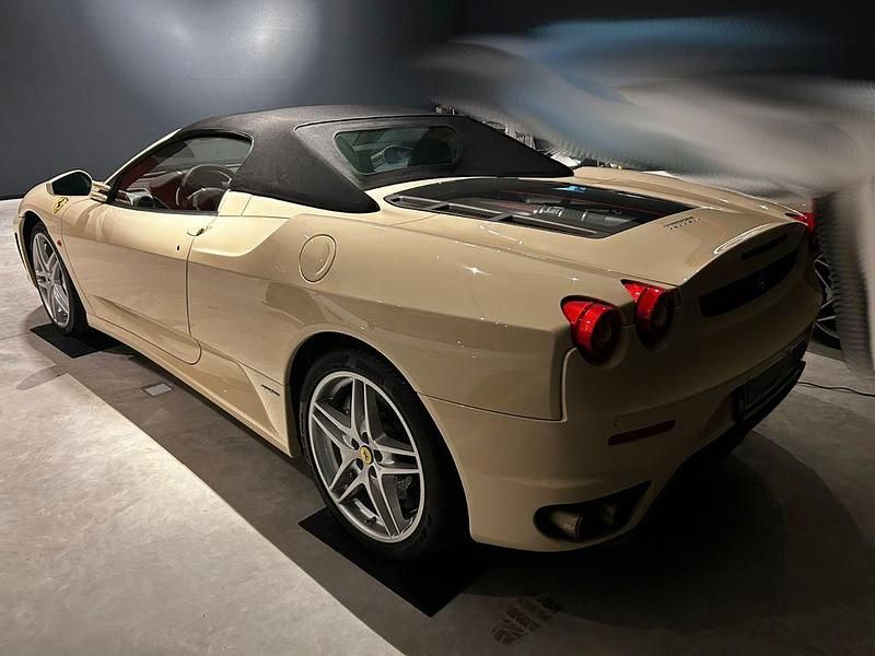 Gebraucht Ferrari F430 489 PS (359 kW) 2007 Weiß Cabrio