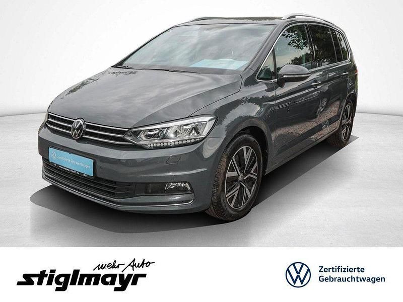 Delfingrau metallic Gebraucht 2021 VW Touran Highline Van / Kleinbus | 27.440 € (Fairer Preis) - Bild 1/4