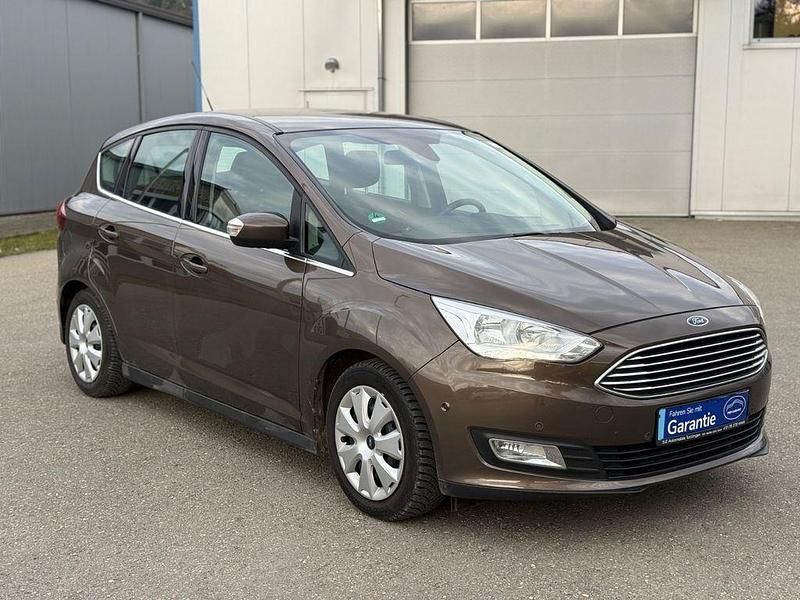 Gebraucht Ford C-MAX Titanium 150 PS (110 kW) 2015 Braun Van / Kleinbus