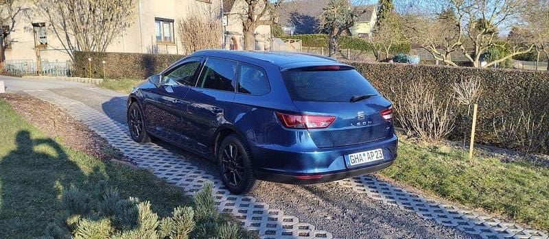 Gebraucht Seat Leon ST Style 150 PS (110 kW) 2015 Blau Kombi