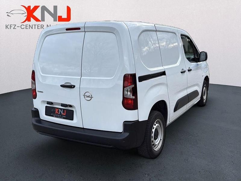 Gebraucht Opel Combo 102 PS (75 kW) 2023 Weiß Van / Kleinbus